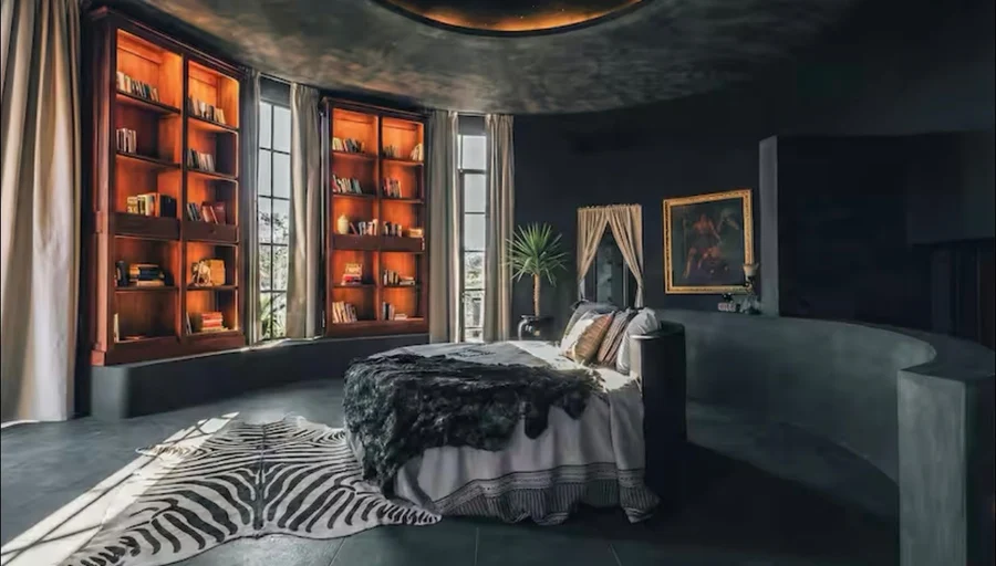 Signature King Suite